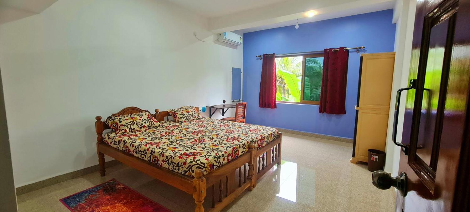 Happy Moon Homestay Aldona Exterior photo