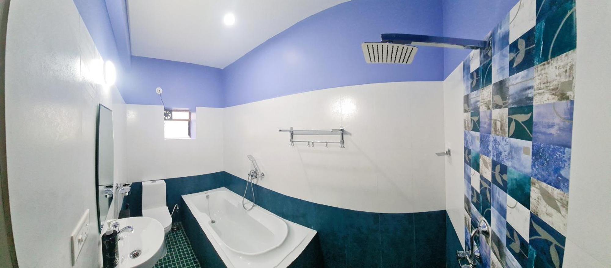 Happy Moon Homestay Aldona Exterior photo